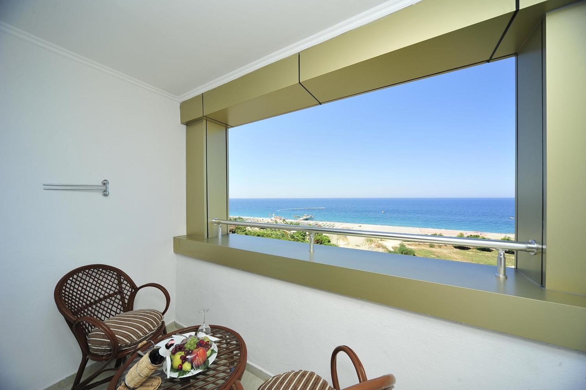 Kirbiyik Resort Hotel - Alanya Каргисак Екстериор снимка