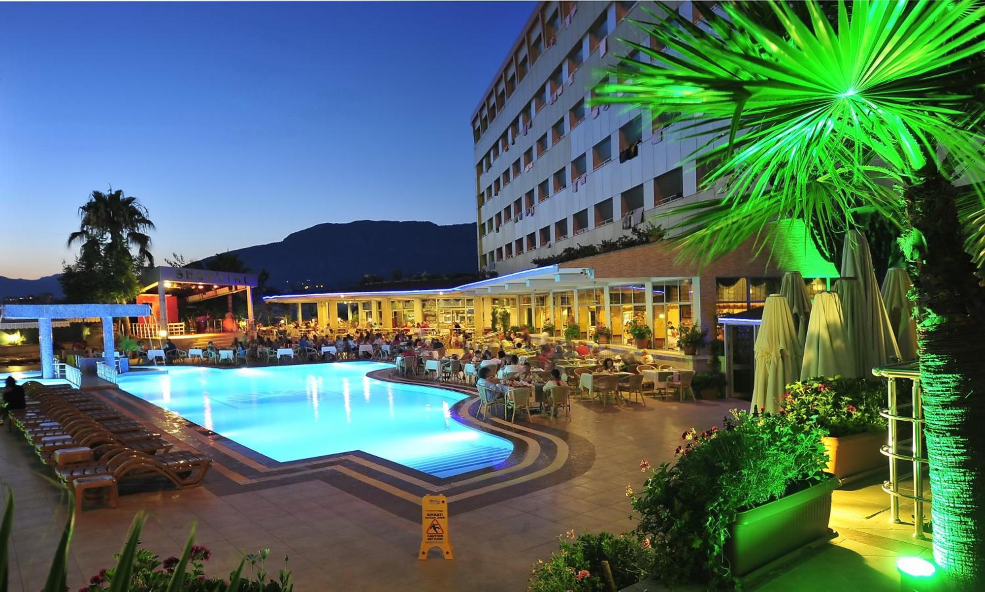Kirbiyik Resort Hotel - Alanya Каргисак Екстериор снимка